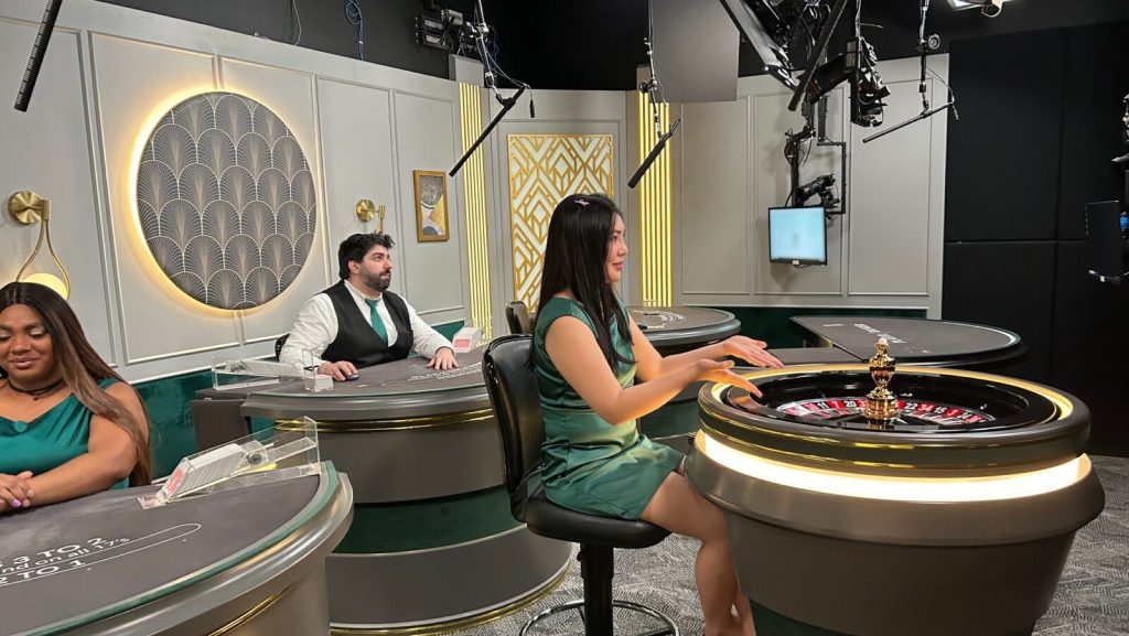 Live Casino Experience on CASINO XX88 – Real Dealers, Real Action